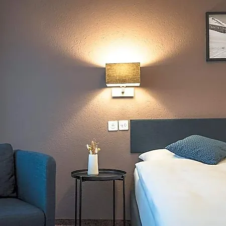 Ochsen By Mountain Hotel