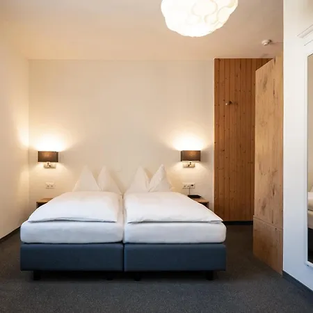 Hotel Ochsen By Mountain