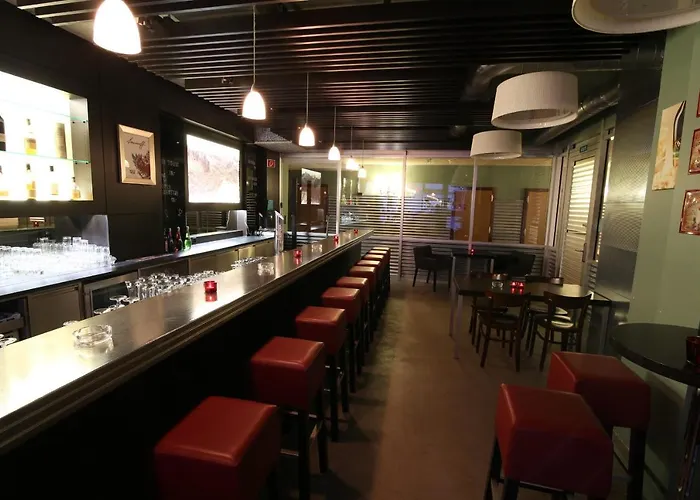 Ochsen By Mountain Отель Давос