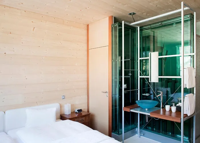 Отель Ochsen By Mountain 3*